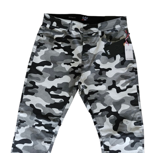 Camouflage Slim Taper Fit Jeans - Picture 2 of 11